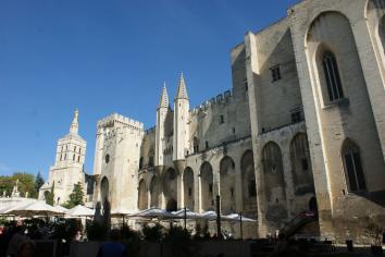 Arles